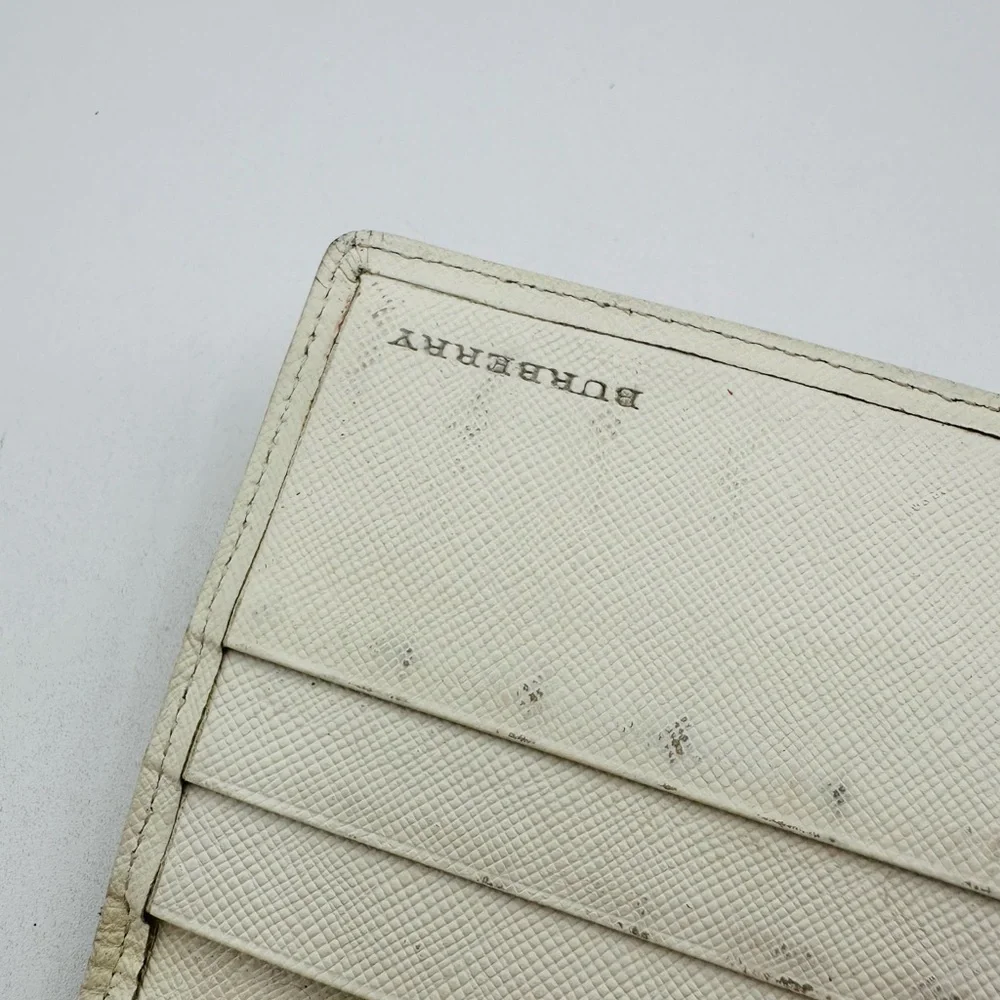 Burberry Beige Nova Check & White Leather Continental Wallet - Picture 8 of 15